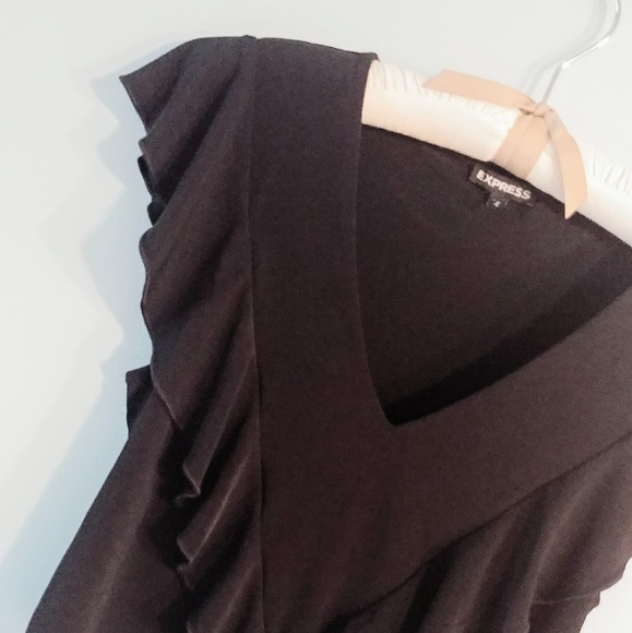 Express Ruffled Top - Picture 2 of 2